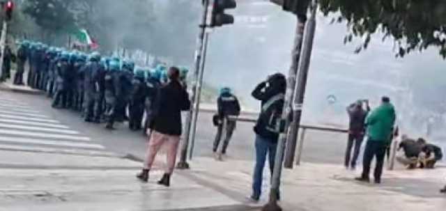 Sciopero per Gaza: a Milano e Bologna scontri tra manifestanti e forze dell'ordine 