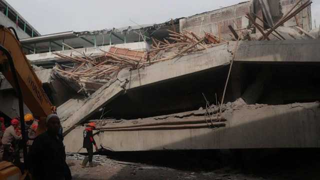 Crolla una scuola in Indonesia: tre morti, paura per 38 dispersi