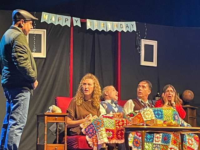 Villaspesciosa, torna la Stagione Autunnale di Abaco Teatro: storie di memoria, libertà e diversità