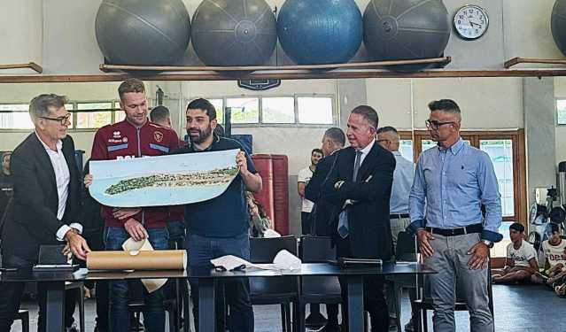 Da Cagliari a Singapore, Marcello Guidi vince l'argento ai mondiali di nuoto: 
