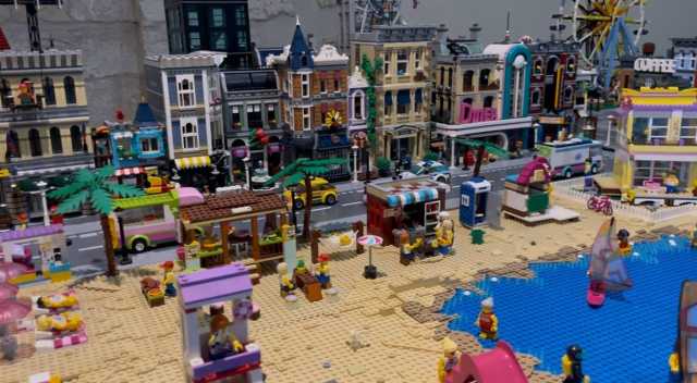 Una città fatta di oltre 400mila mattoncini lego: a Quartu inaugurato il museo Karalisbrick