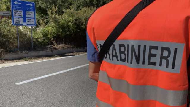 Orani, organizzano una gara a cavallo per le vie del paese non autorizzata: 8 giovani denunciati 