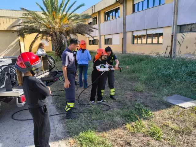 Quartu, gli studenti della Porcu-Satta a lezione di Protezione Civile 