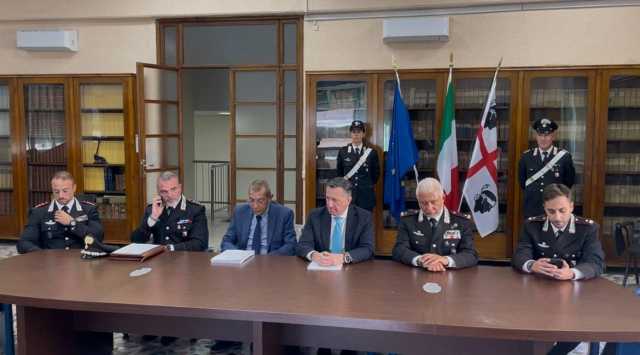 Narcotrafficanti con kalashnikov e lanciagranate: gli arresti in Sardegna (Video)