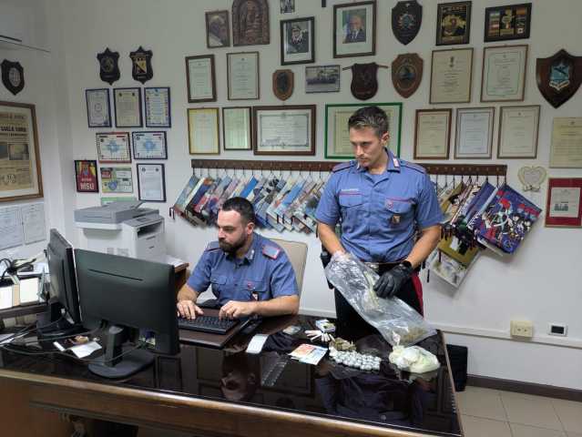 Selargius, 55enne arrestato per spaccio di droga: in casa aveva marijuana e hashish