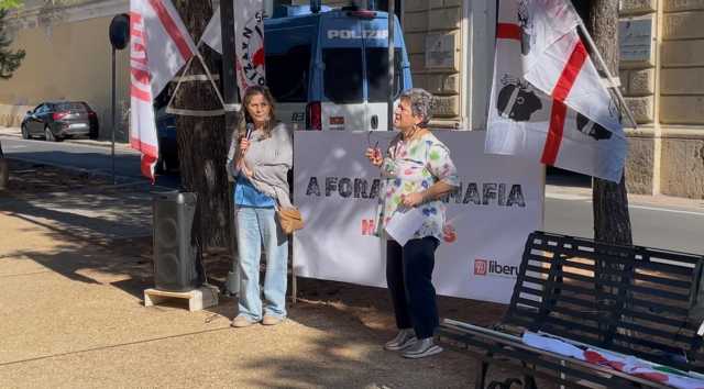 Detenuti del 41-bis a Uta, la protesta a Cagliari: “La Sardegna non può diventare isola del turismo penitenziario”