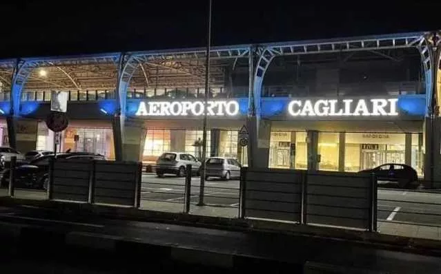 Ingerisce un chilo di cocaina in ovuli e arriva a Cagliari: la scoperta in aeroporto a Elmas