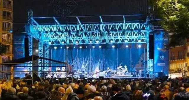 Capodanno A Cagliari Copia Capodanno a Quartu, Fratelli d'Italia: