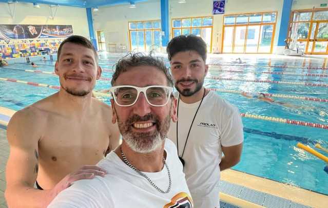 La riabilitazione di Belotti passa anche per la piscina: il 