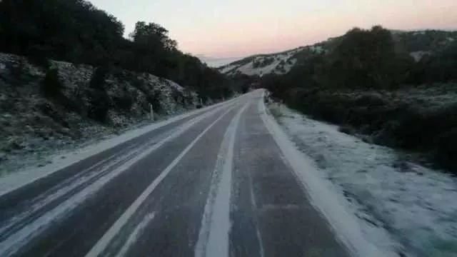 Le temperature scendono, da stanotte gelate in Sardegna: 24 ore di ghiaccio