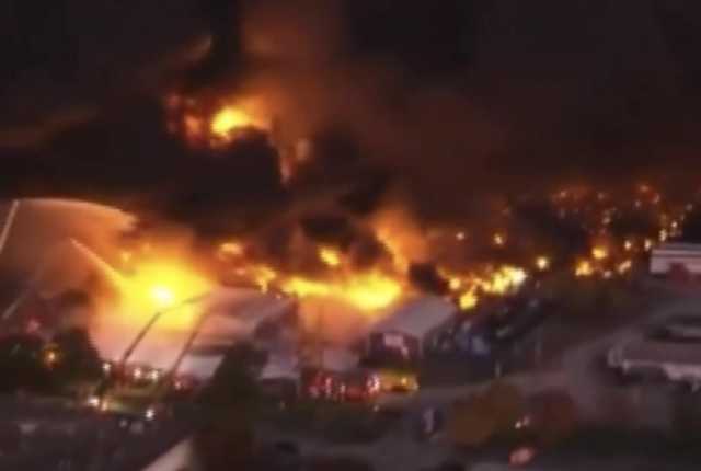 Un aereo si schianta subito dopo il decollo nel Kentucky: 7 morti e feriti (Video)