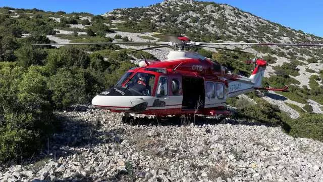 WhatsApp Image 2025 11 04 At 19.15.52 Cercava i cani dispersi, ma si perde nelle campagne tra Oliena e Dorgali: salvato