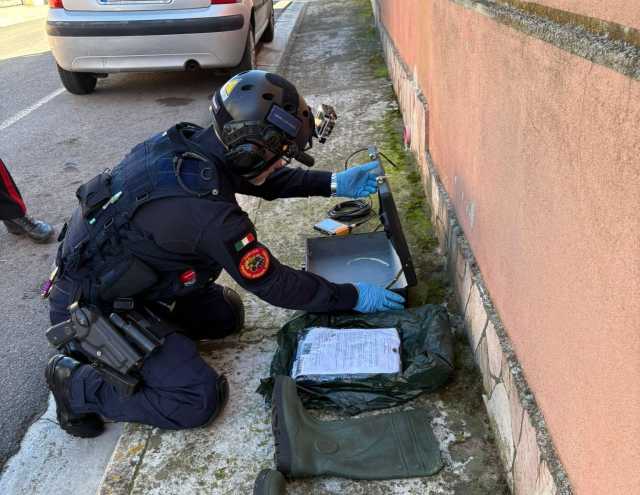 Allarme bomba a Selargius: valigia sospetta, ma dentro c'erano solo effetti personali