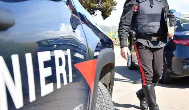 Maracalagonis, ubriaco alla guida dell'auto del padre: nei guai un ventiquattrenne