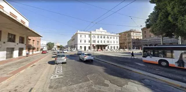 Piazza Matteotti Fronte Arst Lavori per la metro a Cagliari, chiude al traffico un tratto di piazza Matteotti