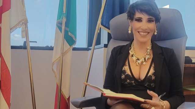 Desirè Manca sotto scorta, la replica dopo le polemiche: 