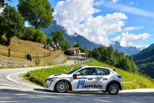 Al via il primo Rally cittadino a Cagliari, apripista il pilota Alessandro Cadei: i dettagli