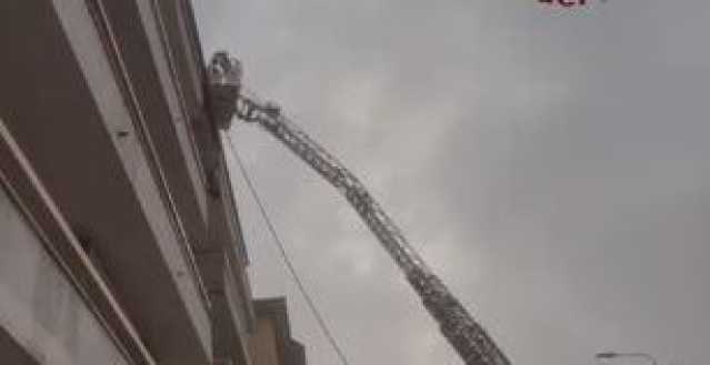 Principio di incendio in un condominio a Nuoro: via delle Catte chiusa