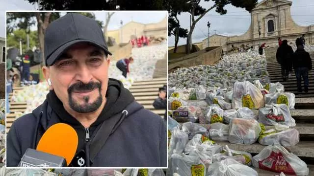Gennaro Longobardi E Il Miracolo Di Natale Cagliari, migliaia di buste con gli alimenti per i bisognosi nella scalinata di Bonaria: è il miracolo di Natale (Video)