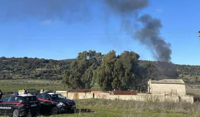 Macomer Cumulo Di Rifiuti