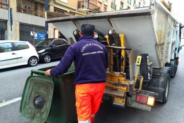 Natale a Cagliari, il Comune: 