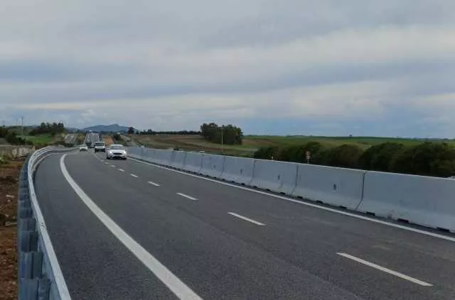 Statale 131, riaperto al traffico un nuovo tratto fra Villagreca e Serrenti 