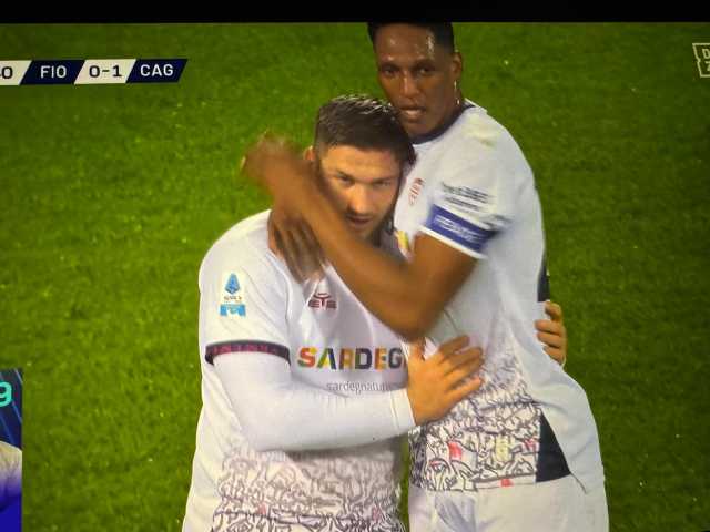 Semih e Palestra portano il Cagliari alla vittoria in trasferta: con la Fiorentina finisce 1-2