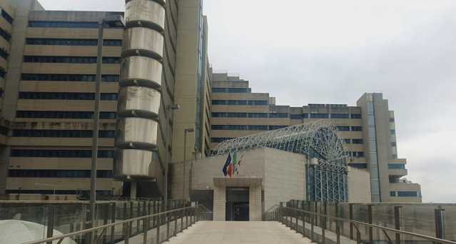 Allerta rossa a Cagliari: attivata l'unità di crisi al Brotzu, solo prestazioni urgenti al Policlinico