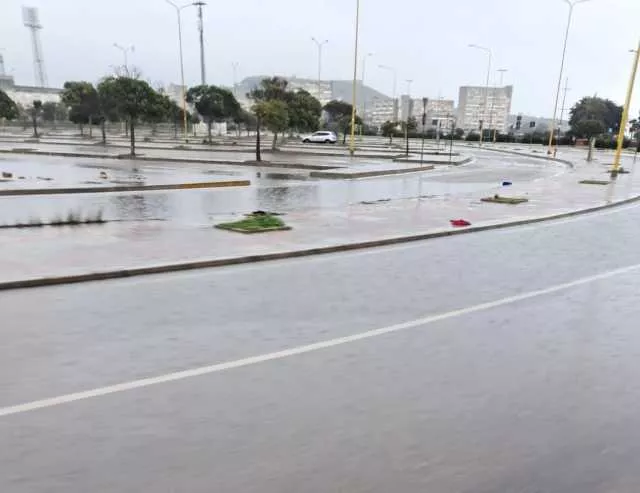 Con le piogge si allaga il parcheggio Cuore, il Comune: 