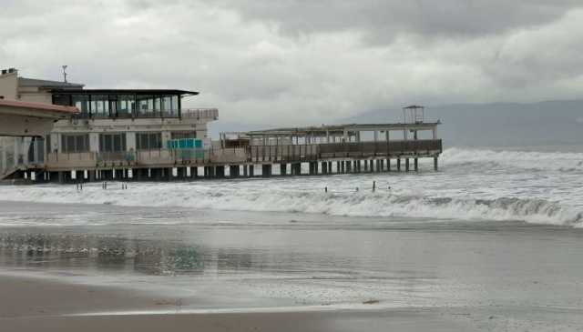 Maltempo in Sardegna, massima attenzione alle mareggiate: 