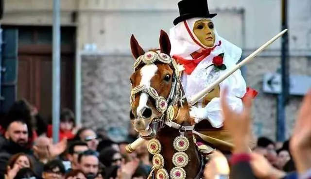 La Lav contro la Sartiglia: 