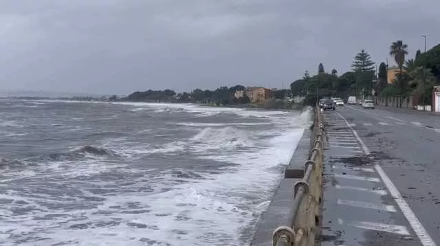 Mareggiate Ca Tornano le piogge in Sardegna: nuova allerta gialla per domani