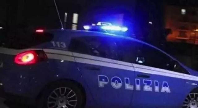 Violenza sessuale in un discobar di Sassari: deejay arrestato 