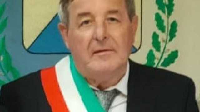 Munzittu Decimoputzu, in fiamme l'auto del sindaco Munzittu. Sardegna al Centro 2020: