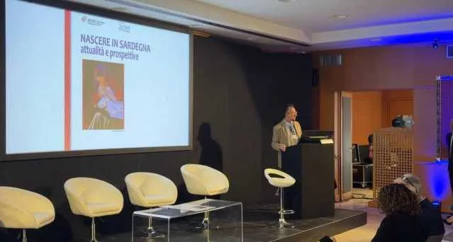 Denatalità record in Sardegna, meno di un figlio per donna nell'Isola: 