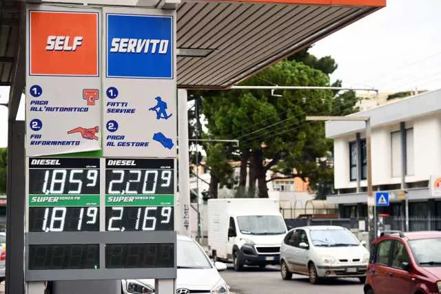 Caro carburanti, Abaco Sardegna: