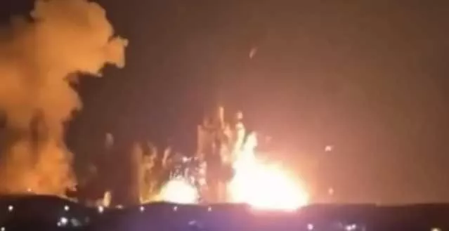 Iran, attacco Usa contro depositi di munizioni: 