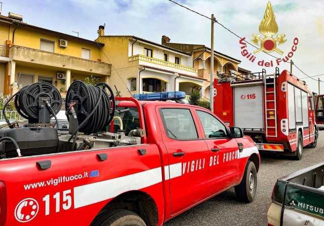 Tragedia a Ghilarza, scoppia un incendio in casa: due morti
