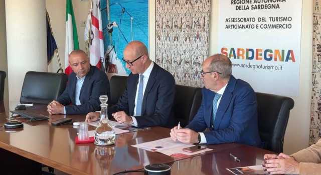 Extra 2026 Affittacamere, boom di locazioni private in Sardegna: aumento del 34% in un anno