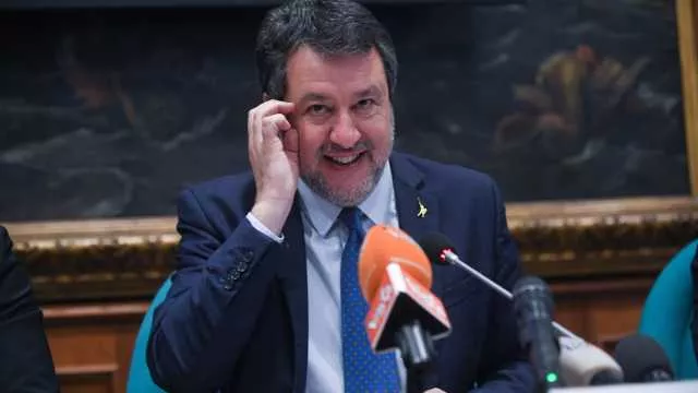 Imagoeconomica 2685118