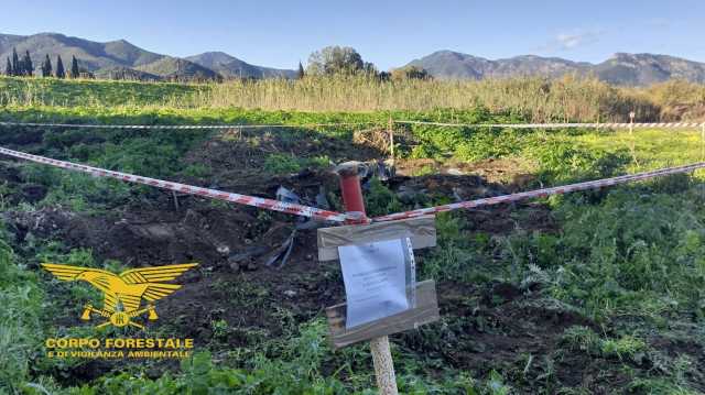 Discariche abusive nel Sarrabus, tra auto abbandonate e olii esausti: sei denunciati