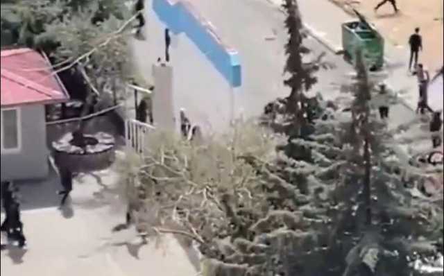 Ancora una sparatoria in una scuola media in Turchia: ci sono morti e feriti