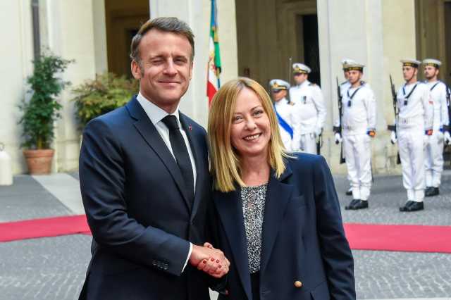 Meloni E Macron Stretto di Hormuz chiuso, domani Meloni incontra gli altri leader a Parigi