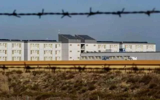 Carcere Uta Filo Spinato