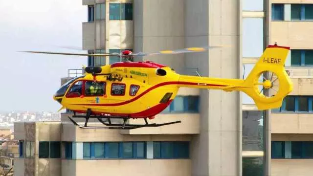 Scontro sulla statale 126 tra Guspini e San Nicolò d'Arcidano: conducente in elisoccorso