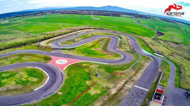 Il mondiale di supermoto approda in Sardegna: al via il Gp dell'Isola