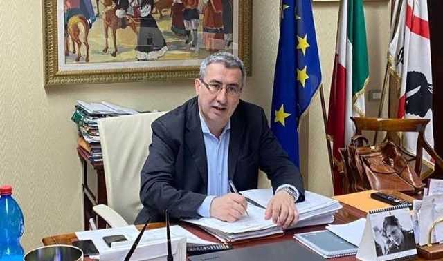 Umberto Oppus Nuova Famiglia senza cibo? Il sindaco di Mandas: