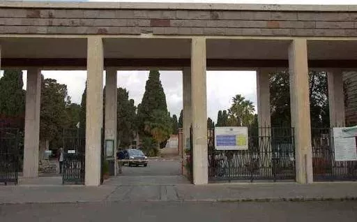 Allarme caldo a Cagliari, domani il cimitero di San Michele chiuso nelle ore più calde 