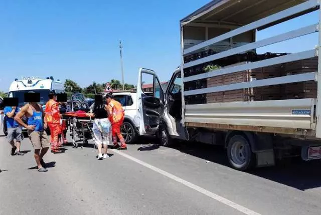 INCIDENTE SAN SPERATE Incidente fra Sestu e San Sperate: ci sono feriti, traffico rallentato