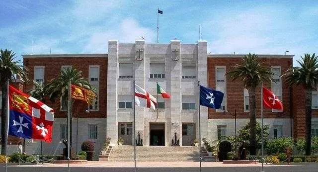 Marina Militare Bambini scomparsi in spiaggia, il tema arriva all'ammiragliato della marina militare di Cagliari